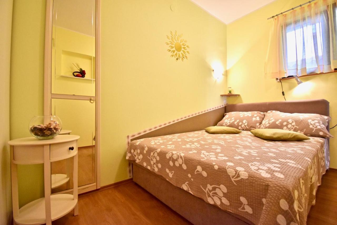 Holiday Apartments Μεντουλίν Εξωτερικό φωτογραφία